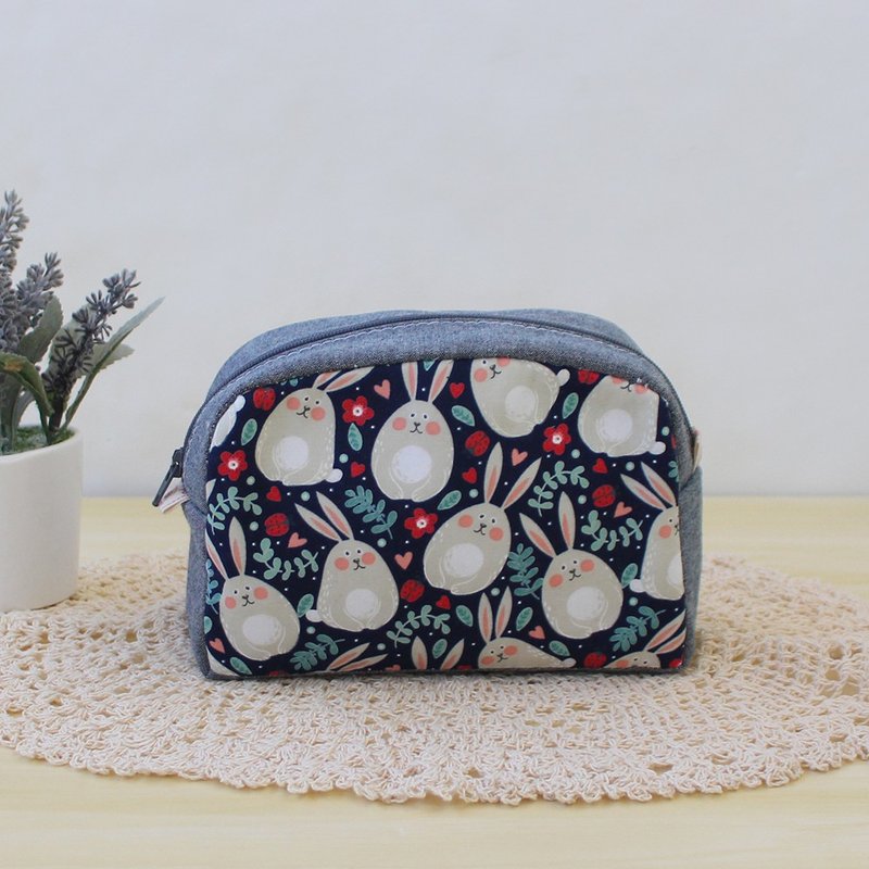 兔子收纳包 / 化妆包 收纳袋 - 化妆包/杂物包 - 棉．麻 蓝色