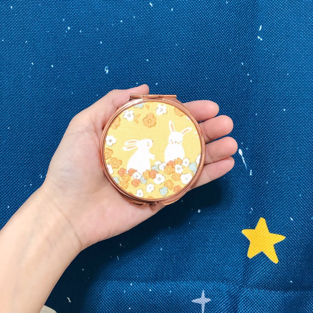 春日花园兔/玫瑰金。分格收纳盒.可拆式随身药盒。耳环饰品收纳盒 - 收纳用品 - 棉 橘色