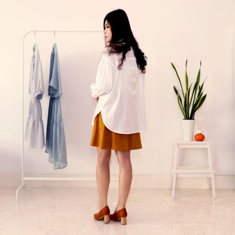 女装 白色全棉 蕾丝水熔花贴布后身上衣 - 女装衬衫 - 棉．麻 