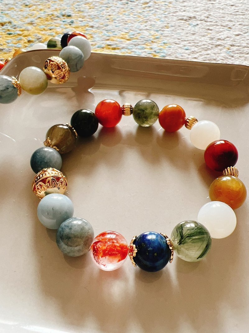 神域BH-678-628-多彩发晶.蓝兔毛.玉化砗磲.红胶花.青金石 - 手链/手环 - 半宝石 