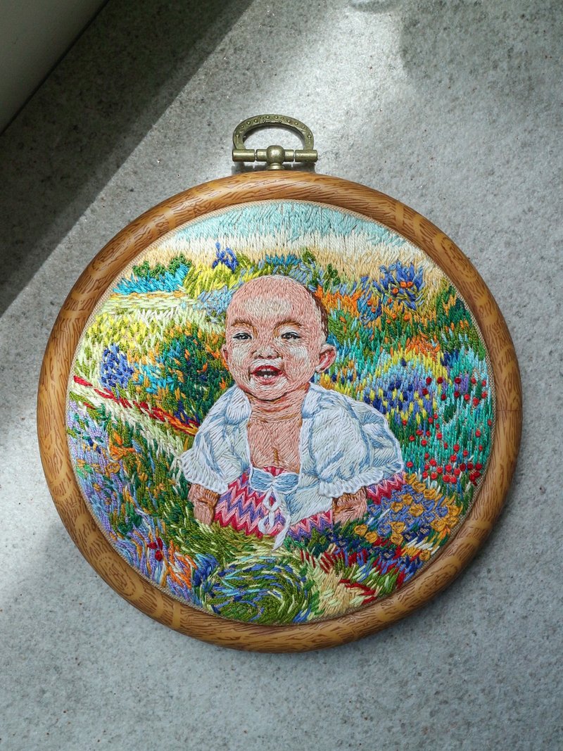 Enjoy when the Sun com shine **Customize Portrait Embroidery** - 墙贴/壁贴 - 绣线 