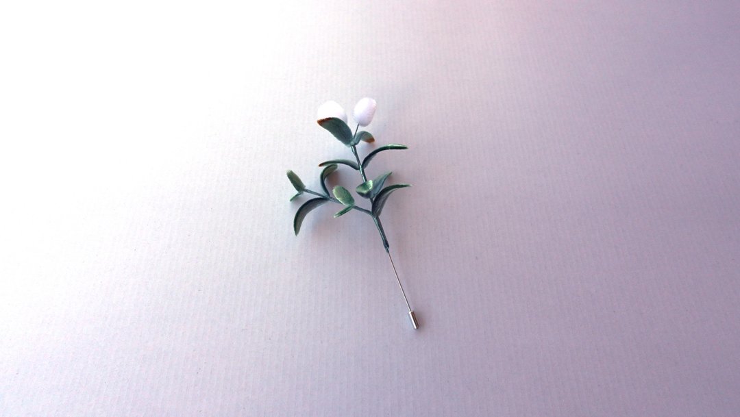 竹柏胸针　绒花工艺 - 胸针 - 其他人造纤维 