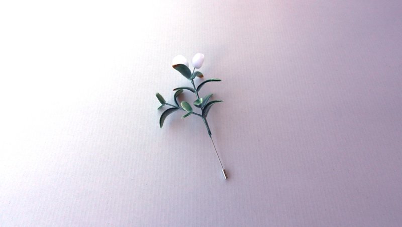 竹柏胸针　绒花工艺 - 胸针 - 其他人造纤维 