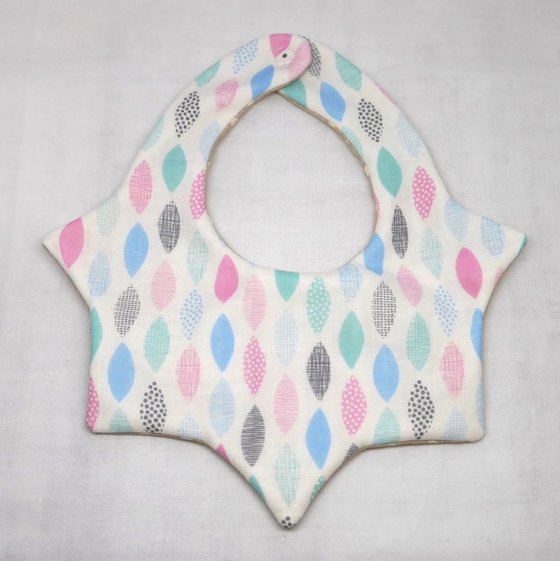 Japanese Handmade 8-layer-gauze Baby Bib - 围嘴/口水巾 - 棉．麻 白色