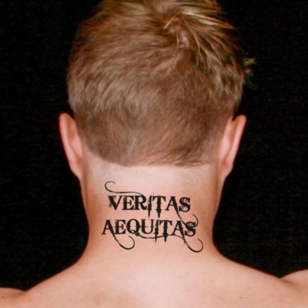 OhMyTat 拉丁文 真理权益 Veritas Aequitas 刺青纹身贴纸 (2 张) - 纹身贴 - 纸 黑色