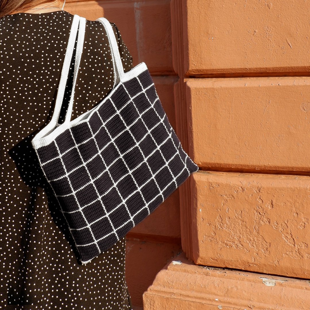 Crochet GridTote Bag : Salt/Pepper - 手提包/手提袋 - 其他材质 黑色