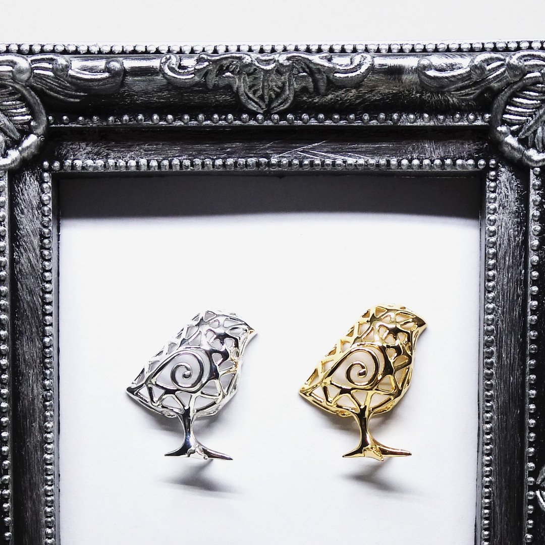 Golden chick SV925 broach【Pio by Parakee】金色小雞胸針 - 胸针 - 其他金属 金色