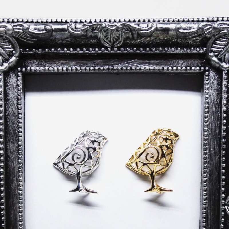 Golden chick SV925 broach【Pio by Parakee】金色小雞胸針 - 胸针 - 其他金属 金色