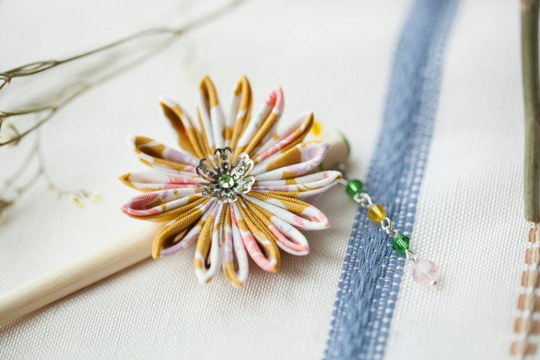 和风细工手作 つまみ细工 土黄色系列 菊花 布花 竹筷子发簪 现货 包邮 - 发饰 - 棉 黄色