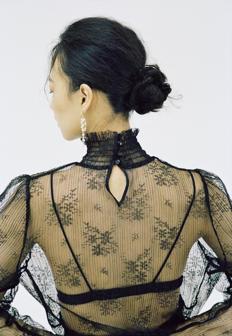 韩国进口面料复古蕾丝镂空高领长袖收腰上衣打底衫 - 女装上衣 - 聚酯纤维 黑色