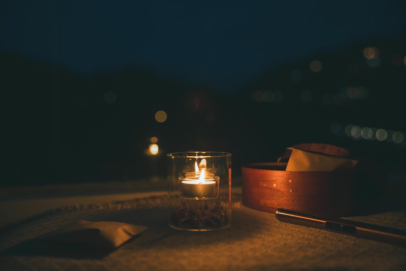 悄悄话香氛烛台 结婚礼物 谢师礼物 - 蜡烛/烛台 - 其他材质 透明