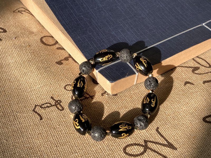 【六字真言。手链】黑玛瑙、火山石、六字箴言|中性手链| - 手链/手环 - 其他材质 