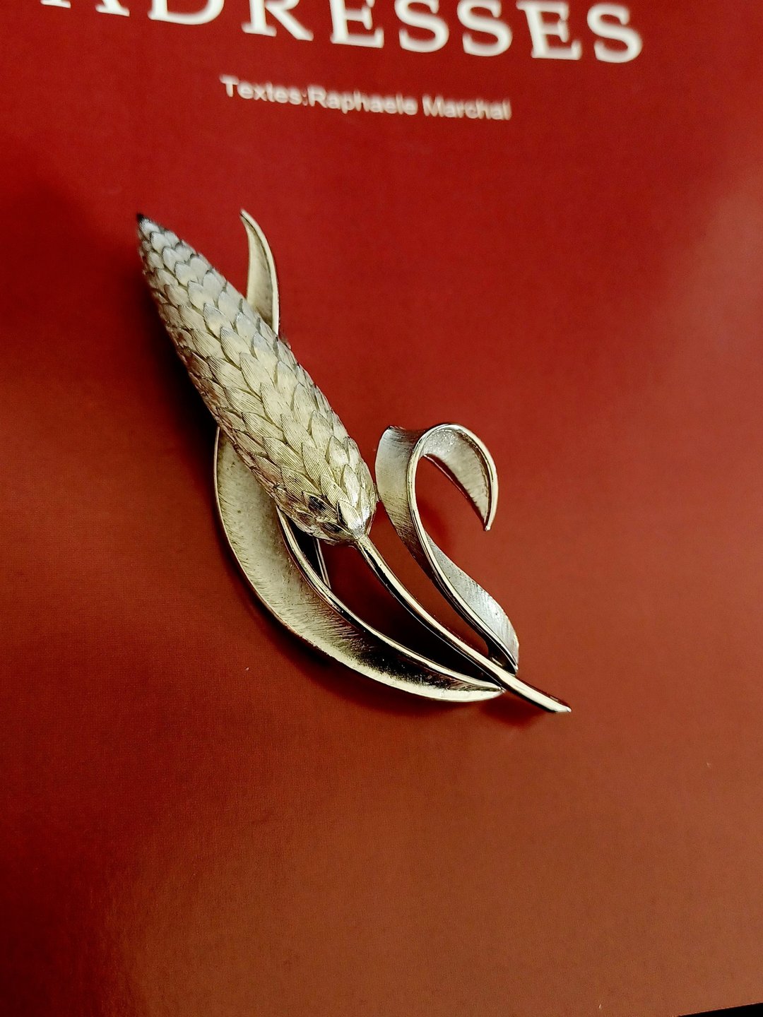 vintage jewelry 古董Trifari 银色刷金麦穗别针 - 胸针 - 其他金属 