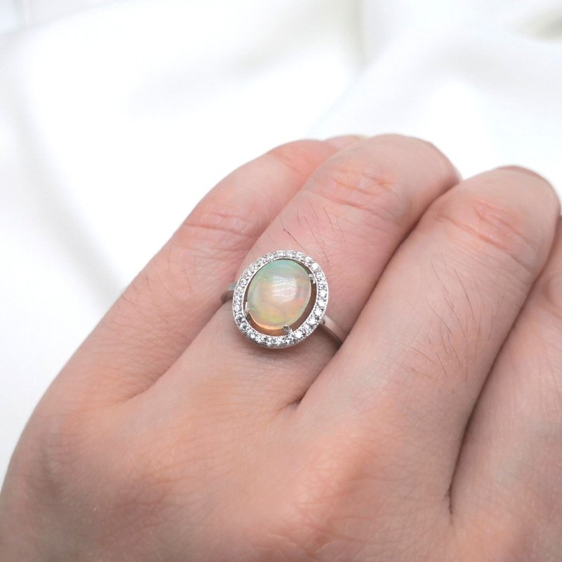 蛋白石 欧泊 天然蛋白石 质感 气质 纯银戒 轻珠宝款 内有影片 - 戒指 - 纯银 透明