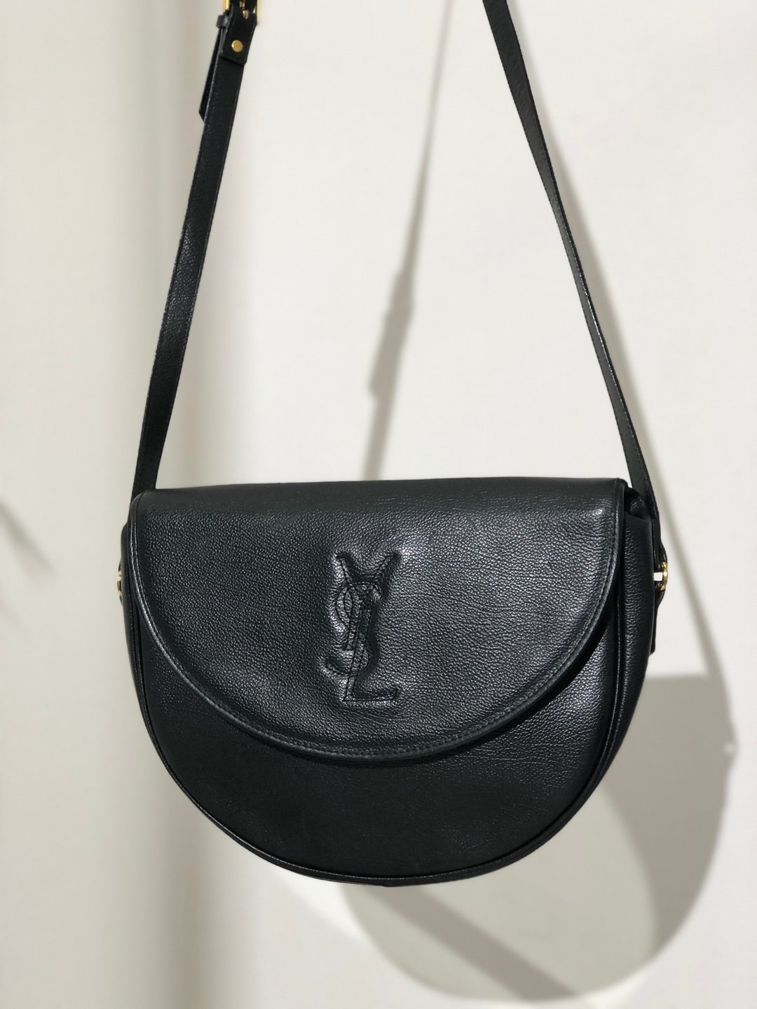 【日本直送二手包装】Yves Saint Laurent YSL Stitch 皮革单肩包黑6bbpkn - 侧背包/斜挎包 - 真皮 黑色