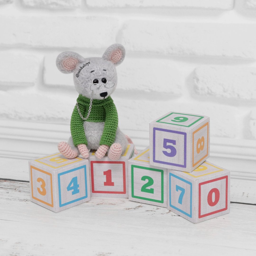 毛衣中的钩针图案鼠标，PDF 数位下载，DIY amigurumi 玩具 - 手工艺教程/工具书 - 其他材质 