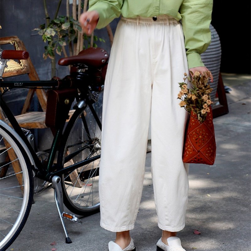 白色 2色 經典好穿的褲型日系複古休閑褲寬褲 日雜闊腿牛仔褲 - 女装长裤 - 棉．麻 白色