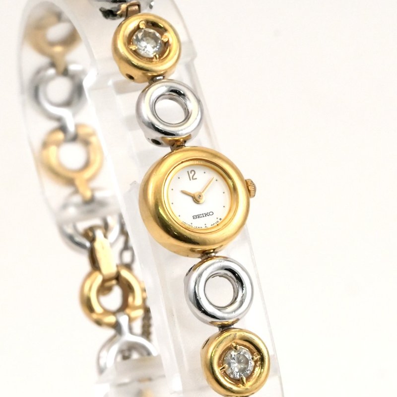 包邮 SEIKO 1E20-0020 宝石皮带 白色表盘 女士石英表 手表 古董手表 复古手表 日本直销 - 女表 - 不锈钢 金色