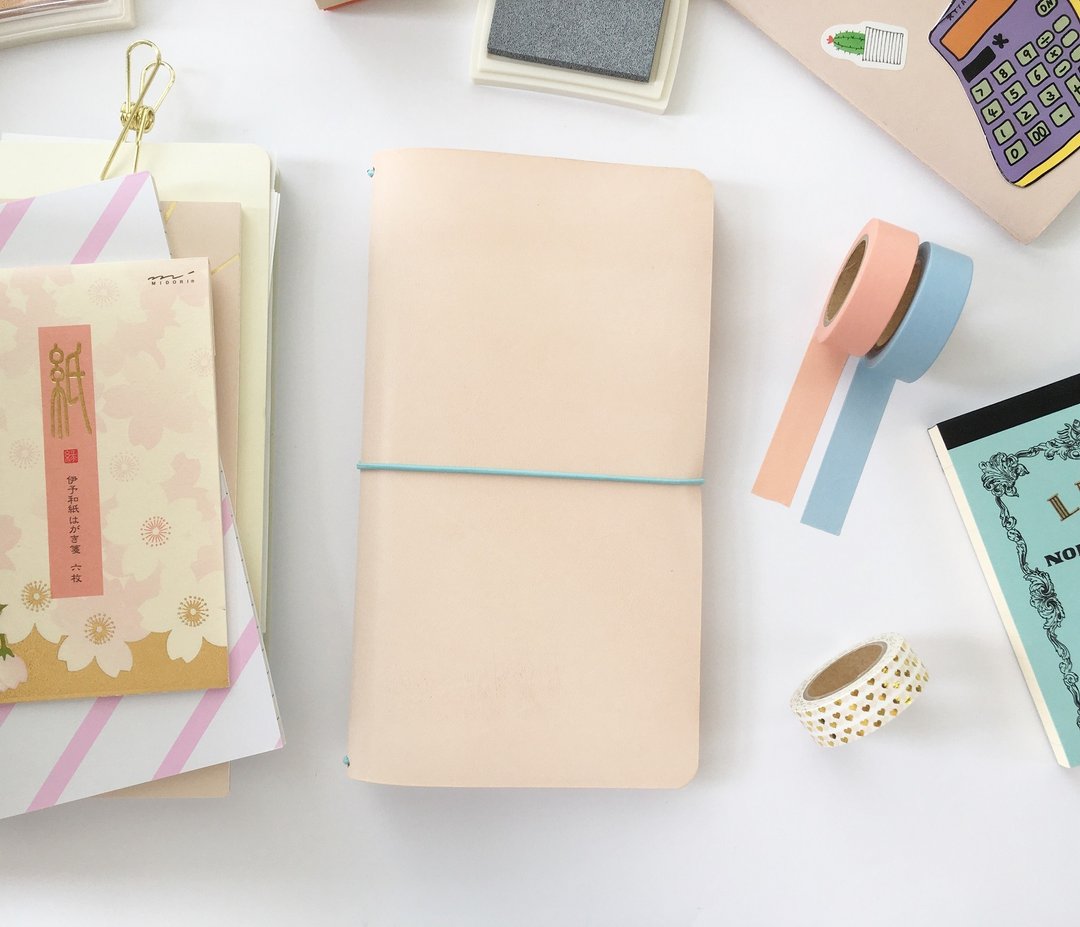 Blush Ivory - Regular Size Traveler's Notebook // Vegetable Tanned Leather - 笔记本/手帐 - 真皮 