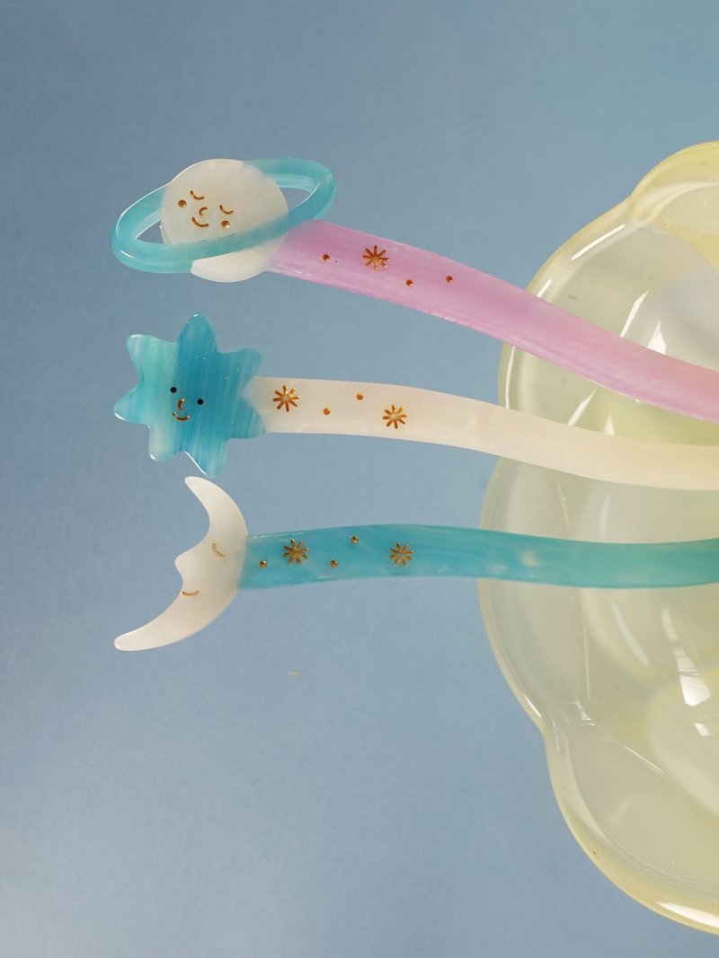 宇宙系列 发簪 盘发 星星 星球 月亮发簪 - 发饰 - 其他材质 