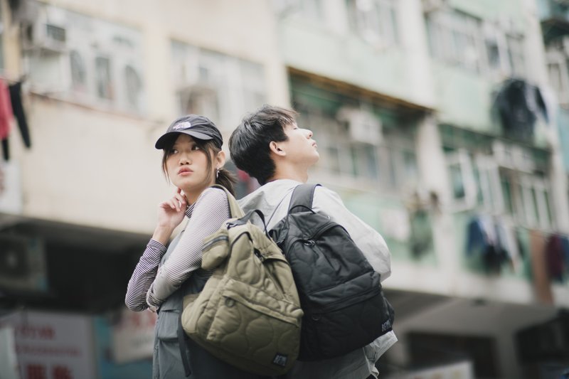 绣线拉链背囊 - 后背包/双肩包 - 绣线 