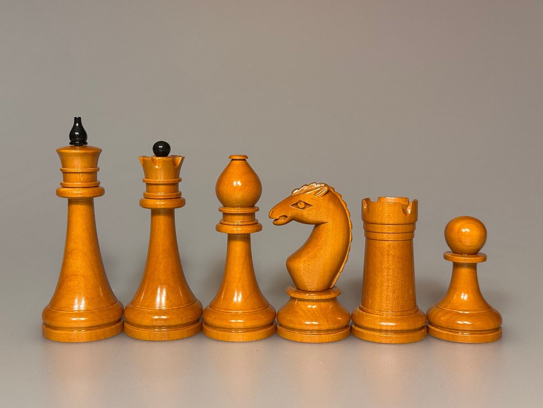 苏联 - 俄罗斯锦标赛象棋套装 1939-41，复制品 - 桌游/玩具 - 木头 黑色