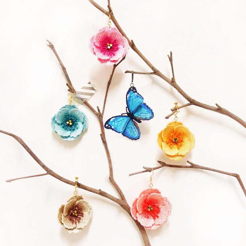 3/16・植物图鉴・织林 刺绣蝴蝶 花朵耳环 - 编织/羊毛毡/布艺 - 绣线 