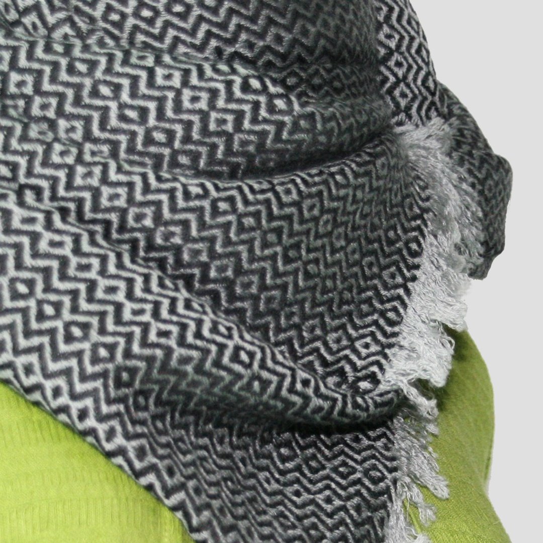 JACQUARD CASHMERE 喀什米尔羊毛精品围巾 - 围巾/披肩 - 羊毛 
