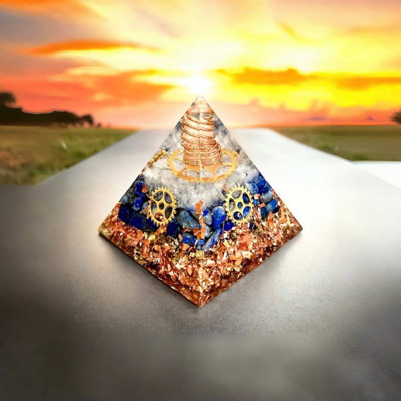 【奥根塔Orgonite】青金石|白水晶 6x6cm 乙太能量塔|手工制作 - 其他 - 树脂 蓝色