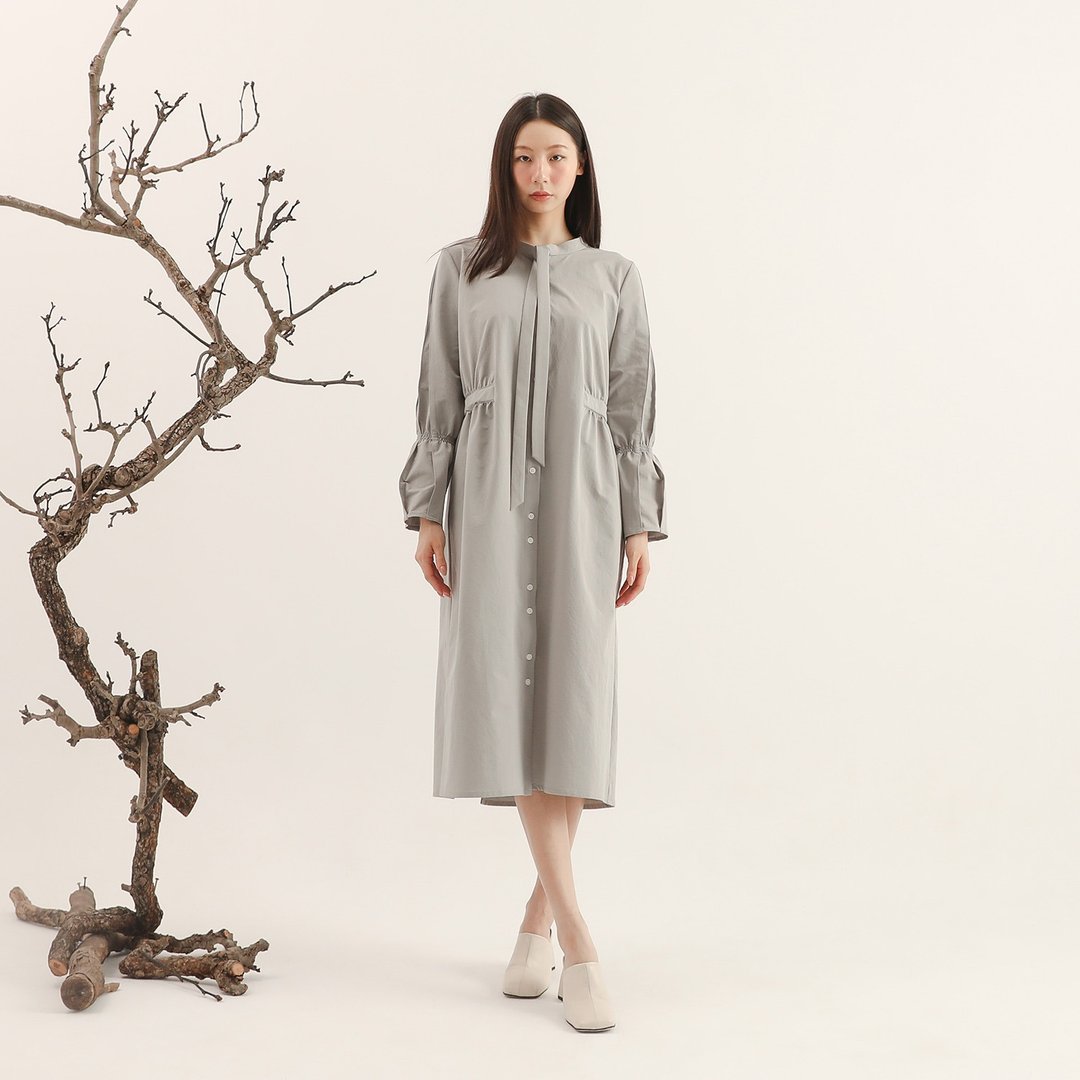 Graceful_曼妙绑带洋装_25AF102_灰 - 洋装/连衣裙 - 聚酯纤维 灰色