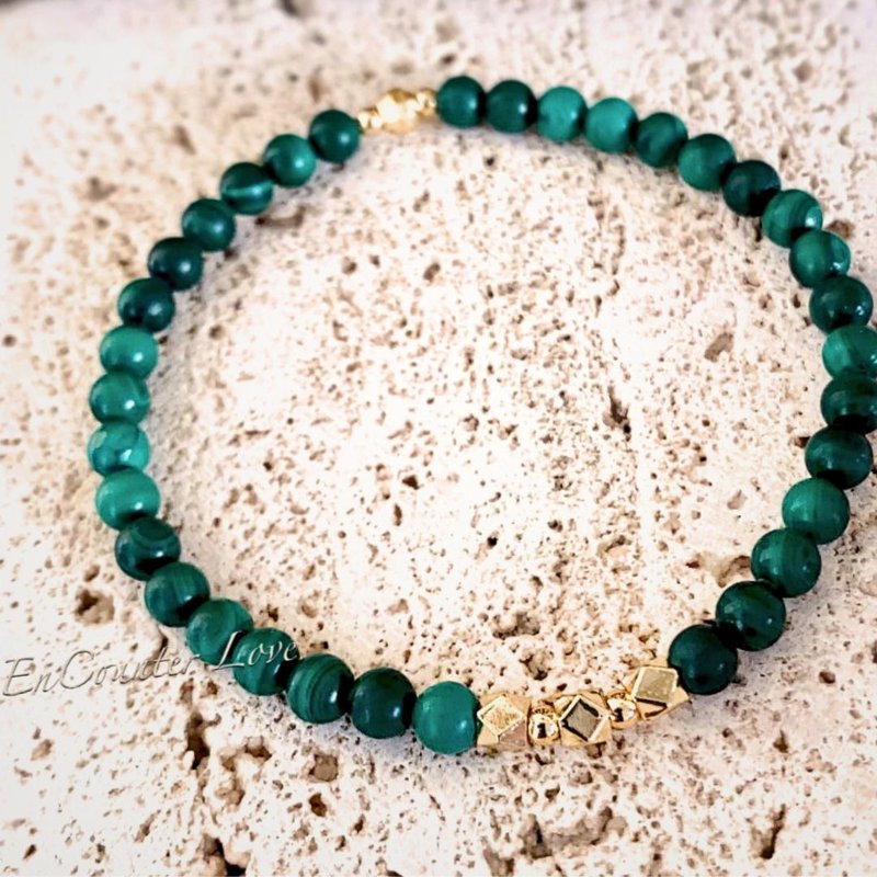 现货礼盒包装【莫绿】孔雀石手链 旺财防小人・高雅安定 - 手链/手环 - 水晶 绿色