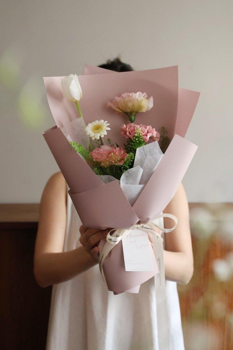 复古粉康乃馨 桔梗郁金香 小品鲜花束 2025母亲节 - 摆饰 - 植物．花 粉红色
