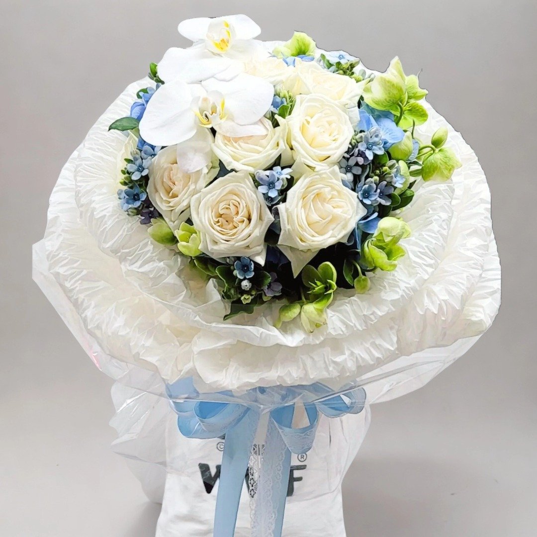 鲜花花束 (花园玫瑰10支、蓝绣球花等) GF00189 - 植栽/盆栽 - 植物．花 