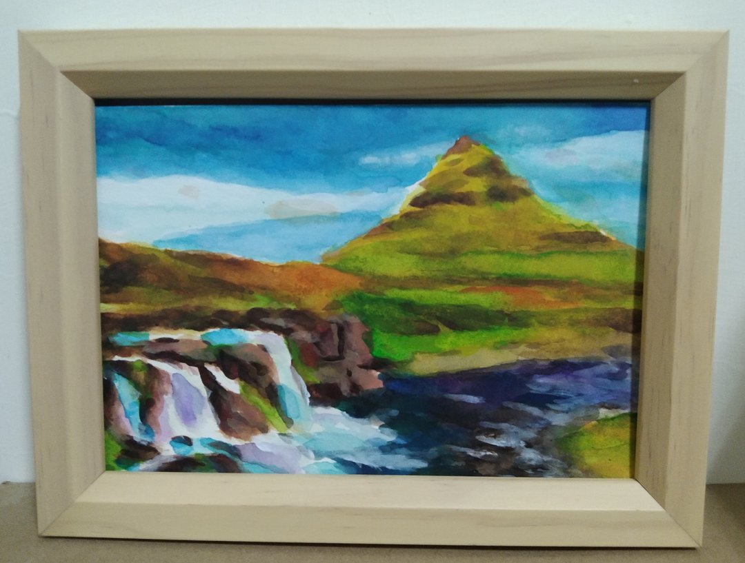 摆设 / 冰岛-草帽山 / 水彩画 / 原稿 / 含框 - 海报/装饰画/版画 - 纸 