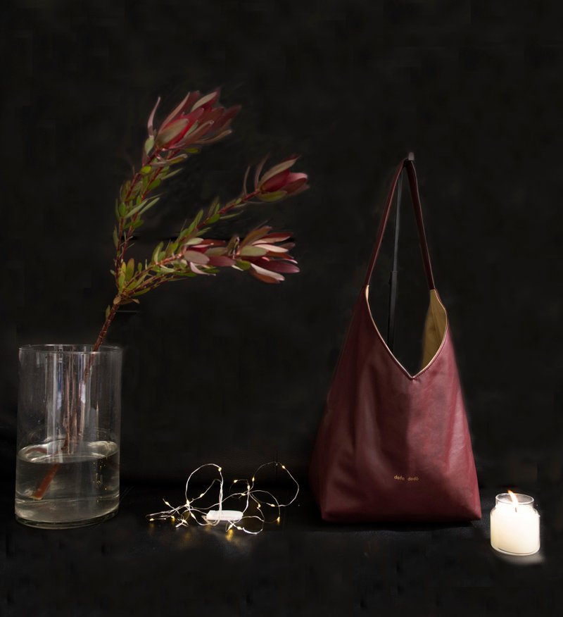 Dafa Dado/香港制造/设计师原创/纯素皮革/侧背包/手袋/包包 - 侧背包/斜挎包 - 人造皮革 红色