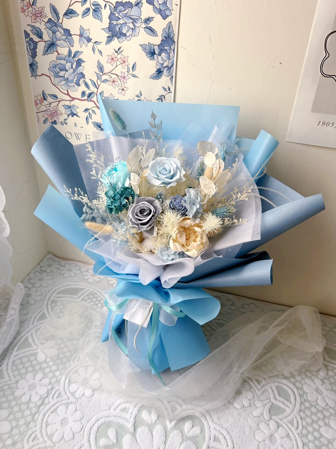 【flower-of-life】冰蓝色永生花束 日本永生花 生日 男士花束 - 干燥花/捧花 - 植物．花 蓝色