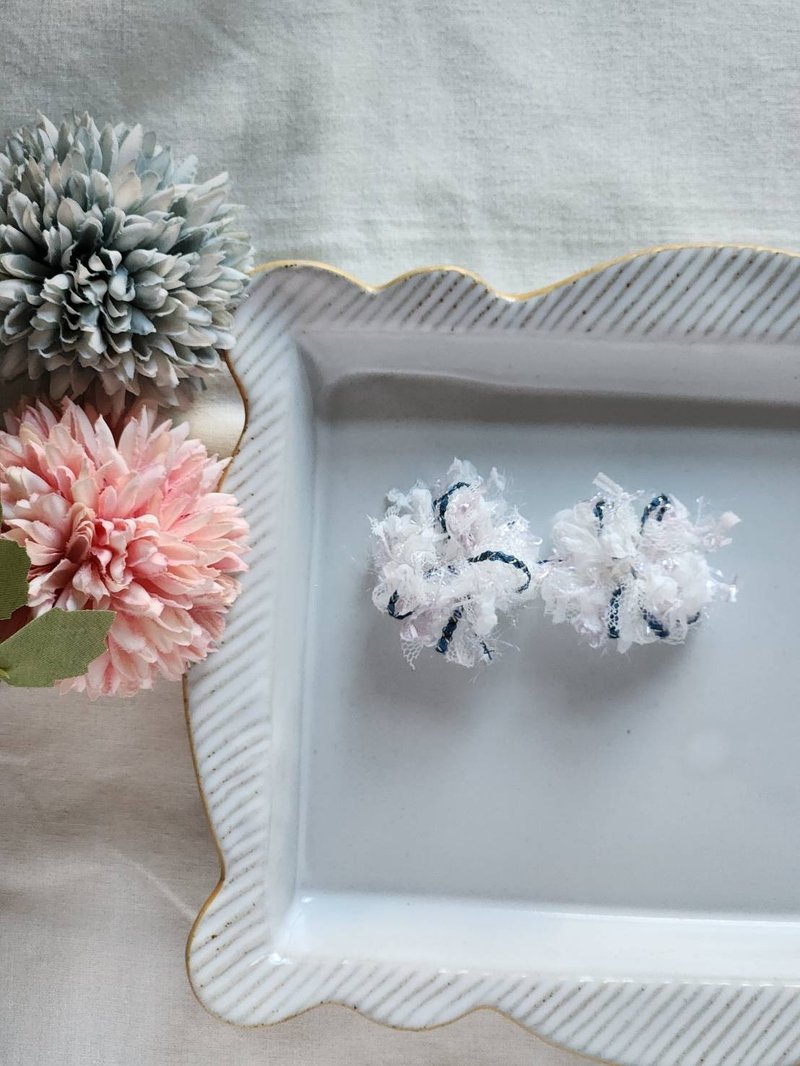 海葵 - 耳环/耳夹 - 其他人造纤维 白色