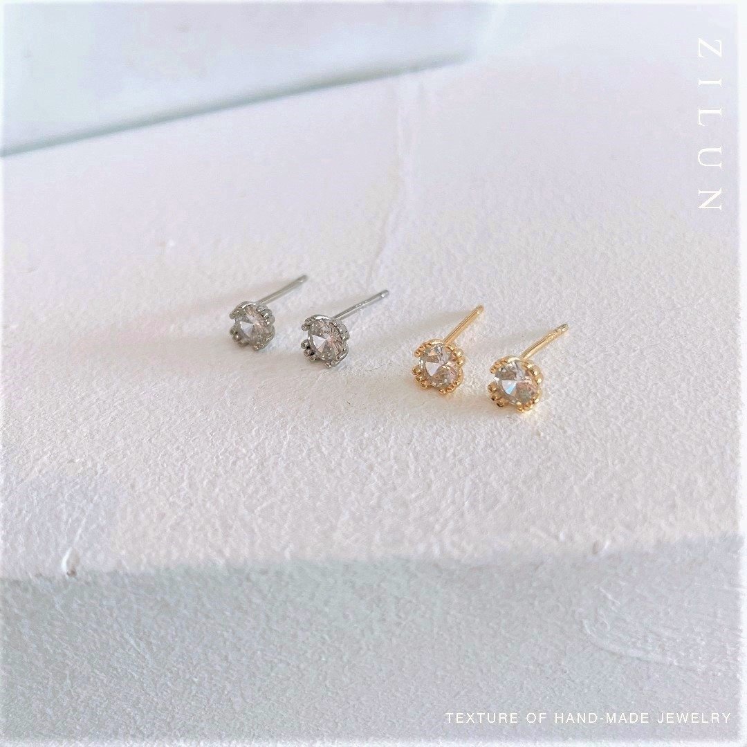 │轻奢│花苞锆石 • 纯银耳针 • 925silver • 耳夹 - 耳环/耳夹 - 纯银 