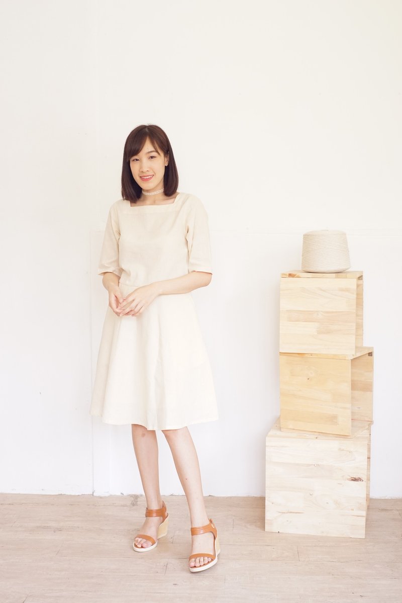 Kantali Champa Dresses : square neck dress short sleeve knee length dress. - 洋装/连衣裙 - 棉．麻 黄色