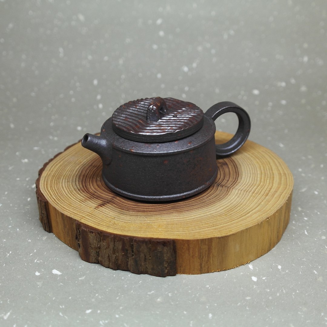 玄寂锈铁 短口罐型 正把茶壶 手作陶艺 茶道具 - 茶具/茶杯 - 陶 黑色
