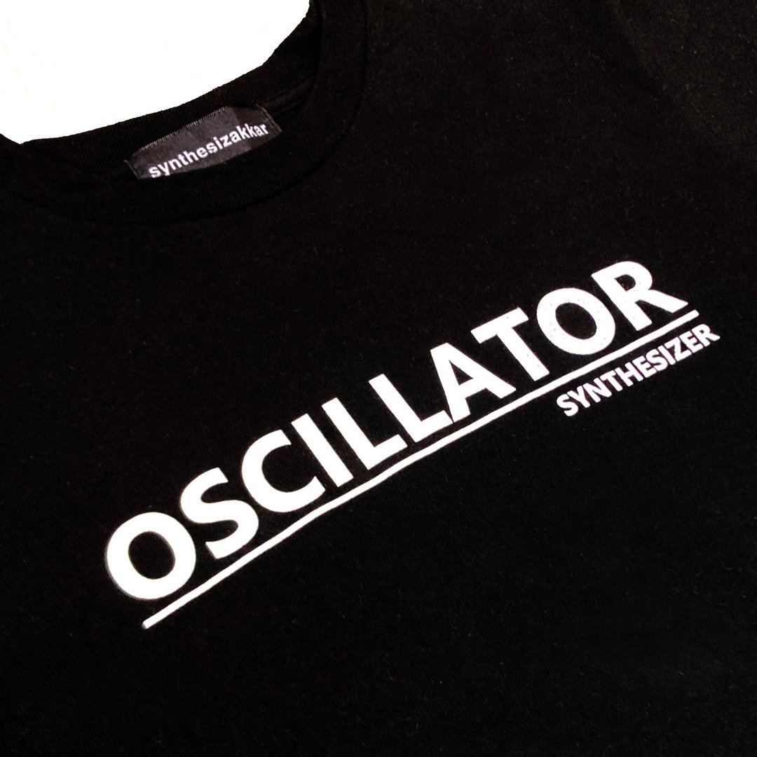 T恤 OSCILLATOR T-shirt 振荡器 合成器T恤・黑色 - 男装上衣/T 恤 - 棉 黑色