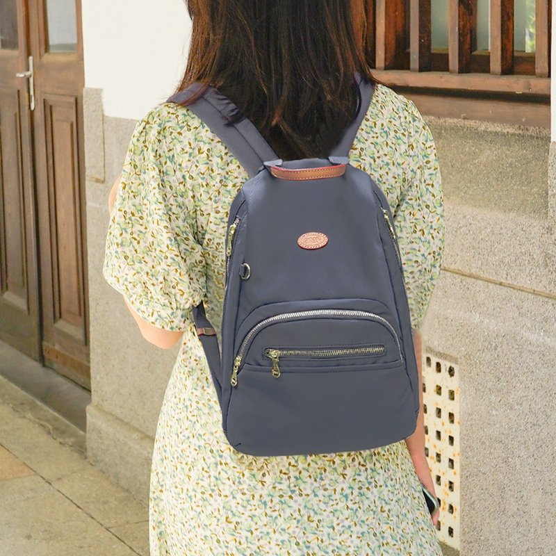 轻盈纾压双侧拉链防盗后背包(小款)-莫兰迪灰 - 后背包/双肩包 - 尼龙 灰色