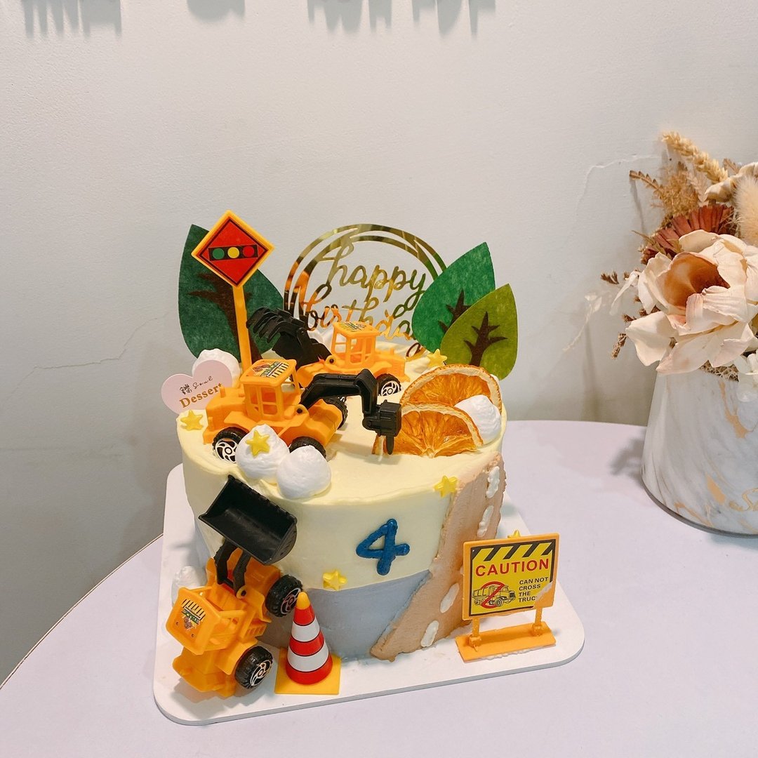 工程车车蛋糕 定制化蛋糕 生日蛋糕 铄甜点 公仔蛋糕 礼物 纪念日 - 蛋糕/甜点 - 新鲜食材 