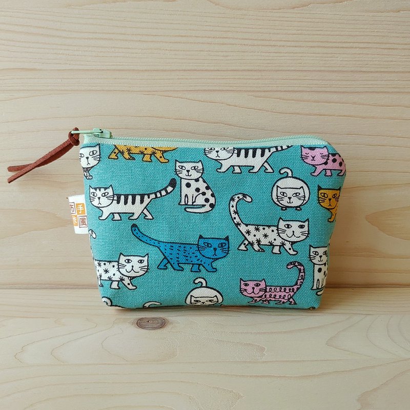 猫咪散步去 零钱包 - 零钱包 - 棉．麻 蓝色