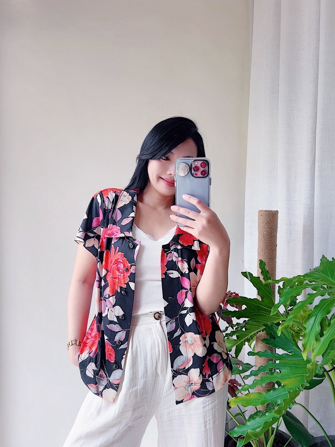 黑底古典印花大翻领悠扬少女 古着弹性纤维衬衫上衣vintage Shirt - 女装上衣 - 聚酯纤维 多色