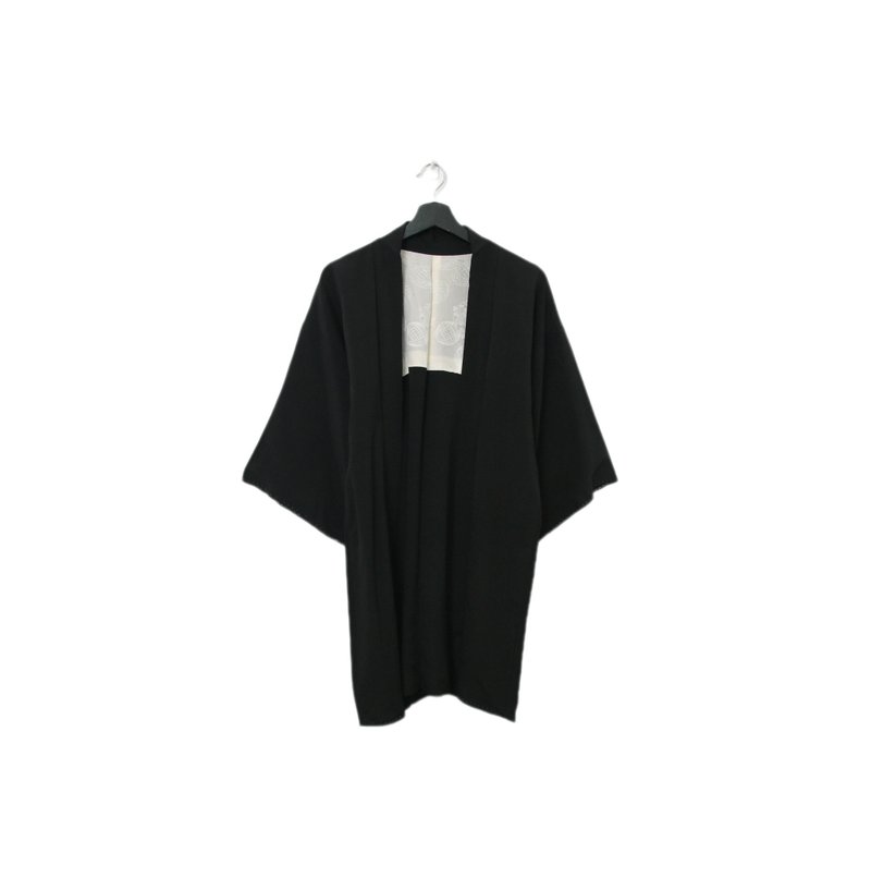 Back to Green-日本黑羽织 米白锈球 低调 kk-15//vintage kimono - 女装休闲/机能外套 - 丝．绢 