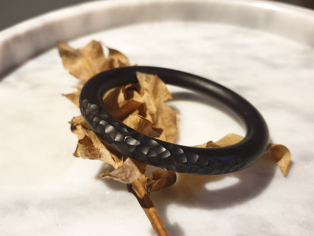 Oˋre Jewelry 设计师款 独家 黑檀木手工雕刻手镯/手环 可订制 - 手链/手环 - 木头 