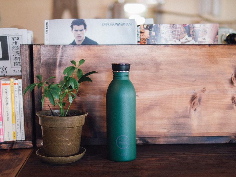 24Bottles - Urban Bottle Forest Green (Stone 磨砂) - 重量只有100g的不锈钢水瓶 - 茶具/茶杯 - 其他金属 绿色