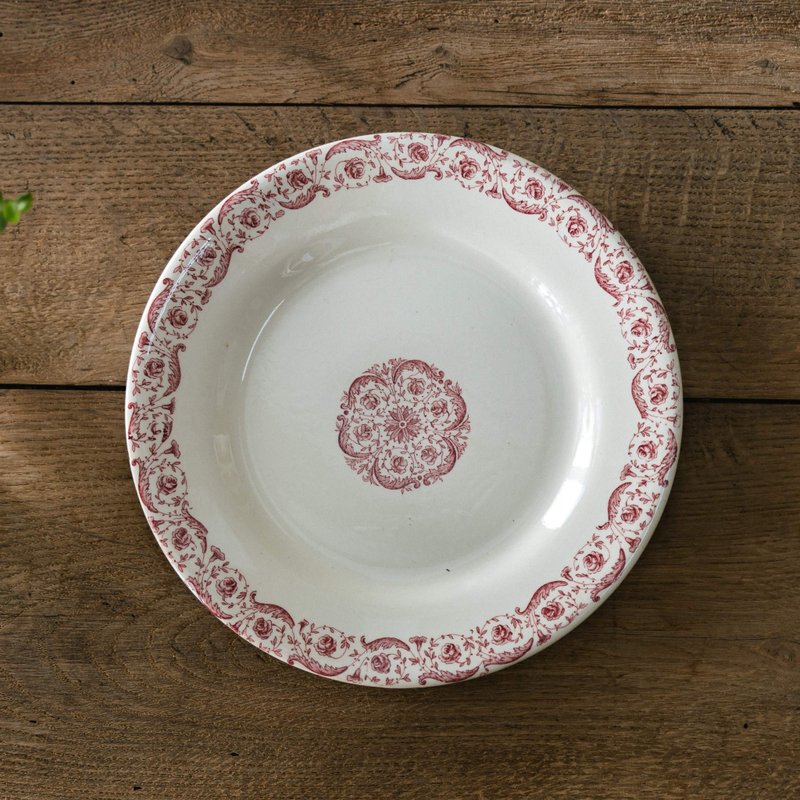 珊瑚朱餐盘 直径23cm - 盘子/餐盘/盘架 - 陶 