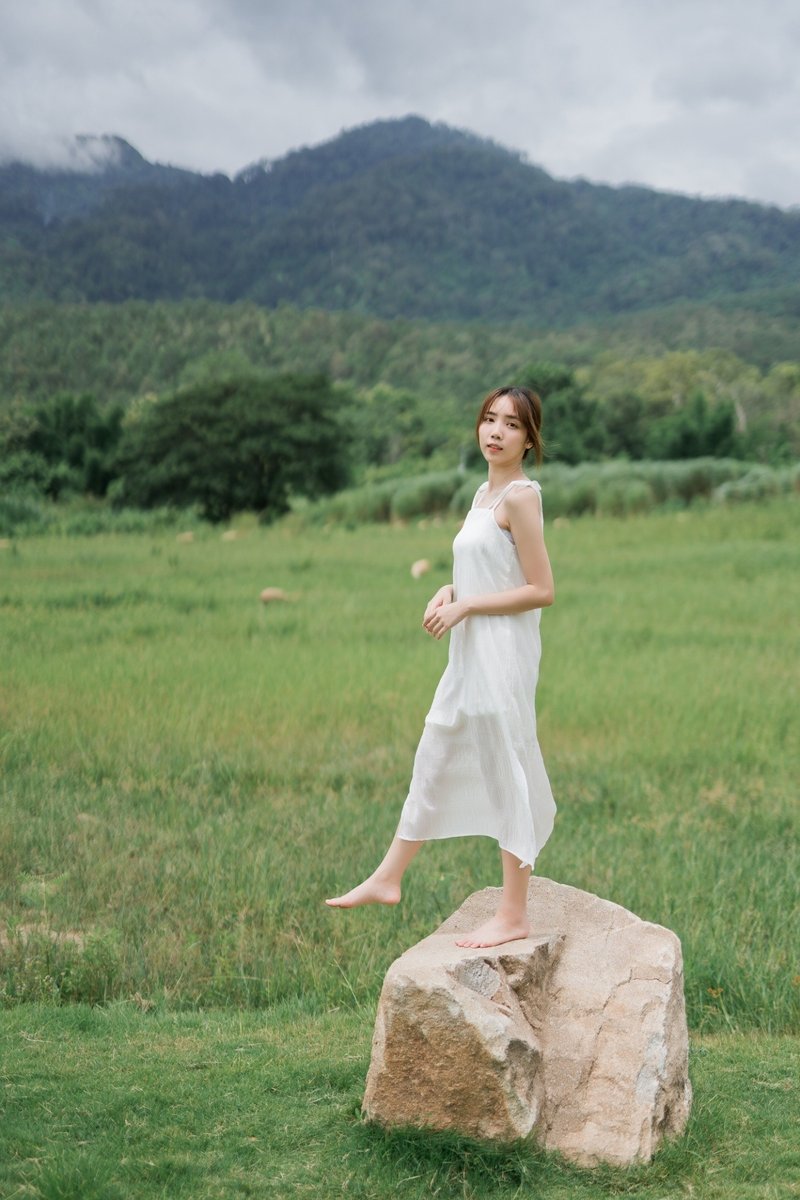 lachamme - truffle dress one-shoulder dress with bow (White milk ) - 洋装/连衣裙 - 聚酯纤维 白色